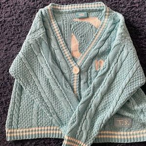 Never worn 1989 Taylors Version Cardigan